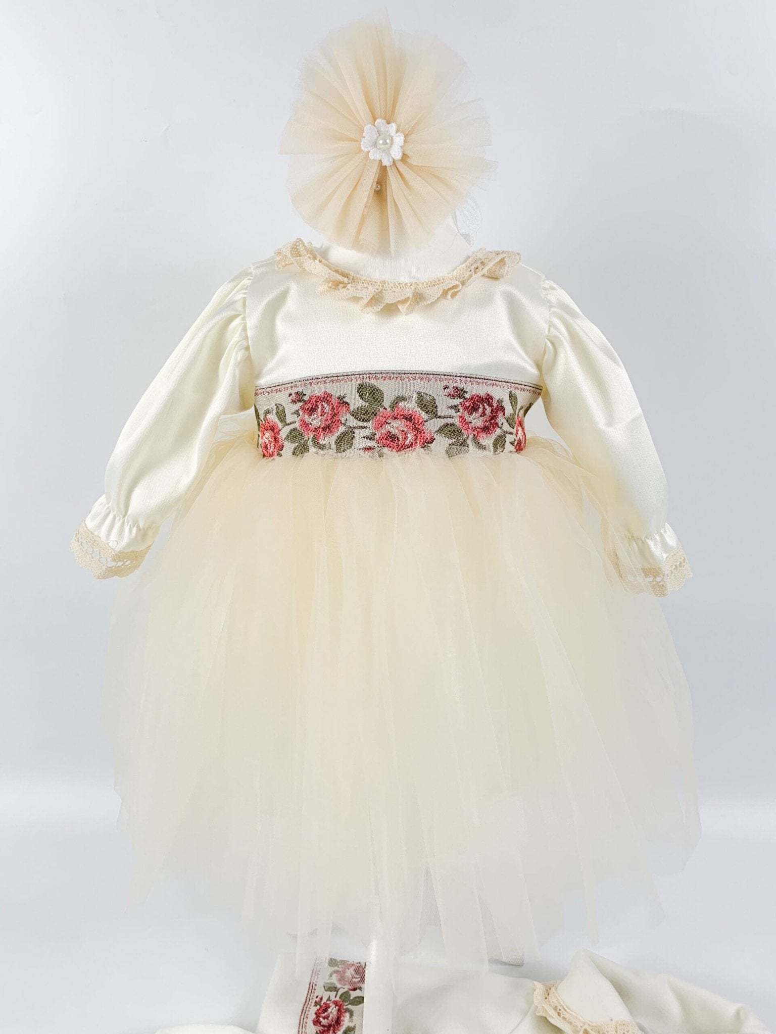 Rochie pentru botez Sorina, brau cu trandafiri - Botez bebelusi