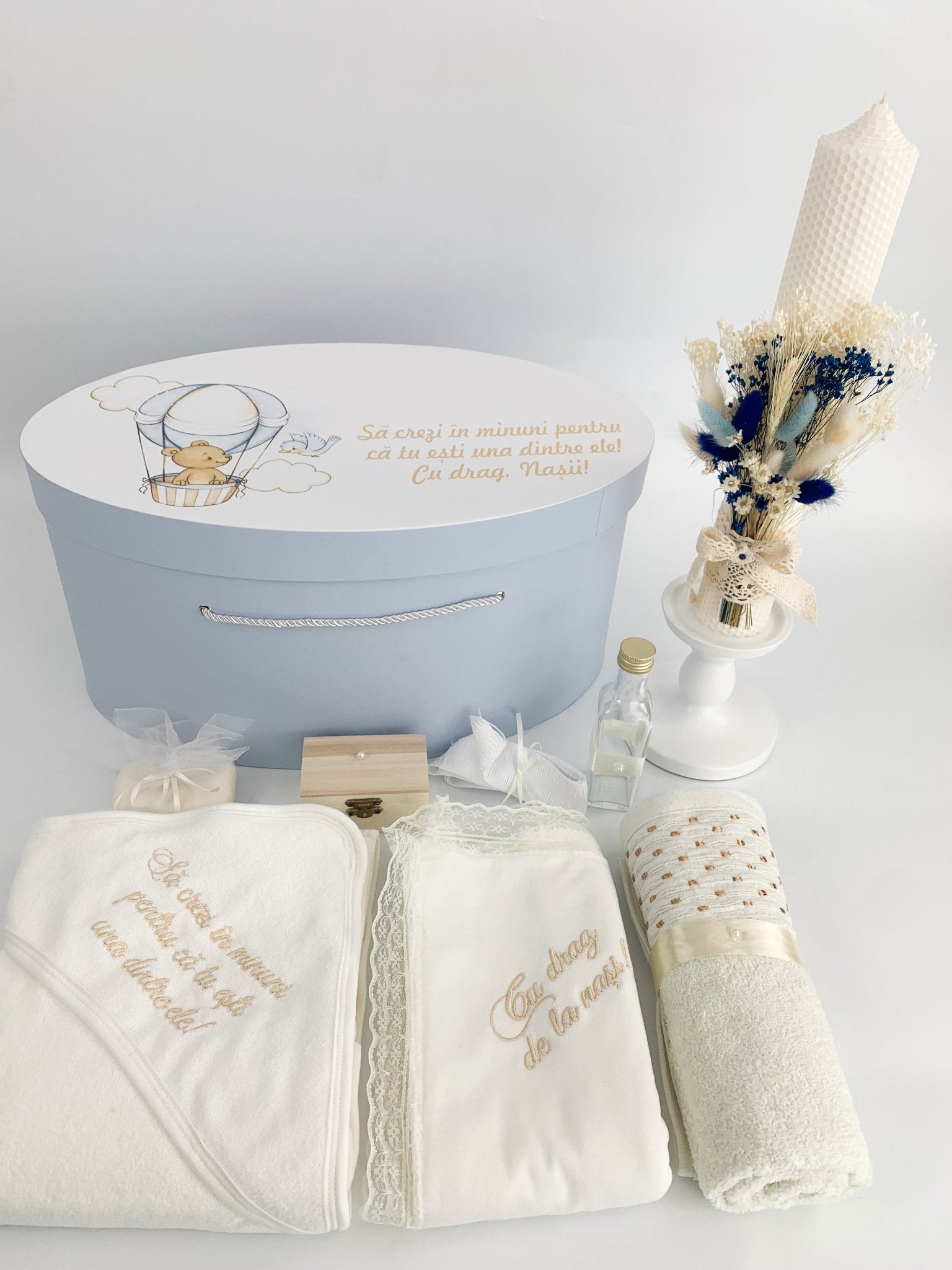 Trusou botez complet albastru cu ursulet cu baloane - Botez bebelusi