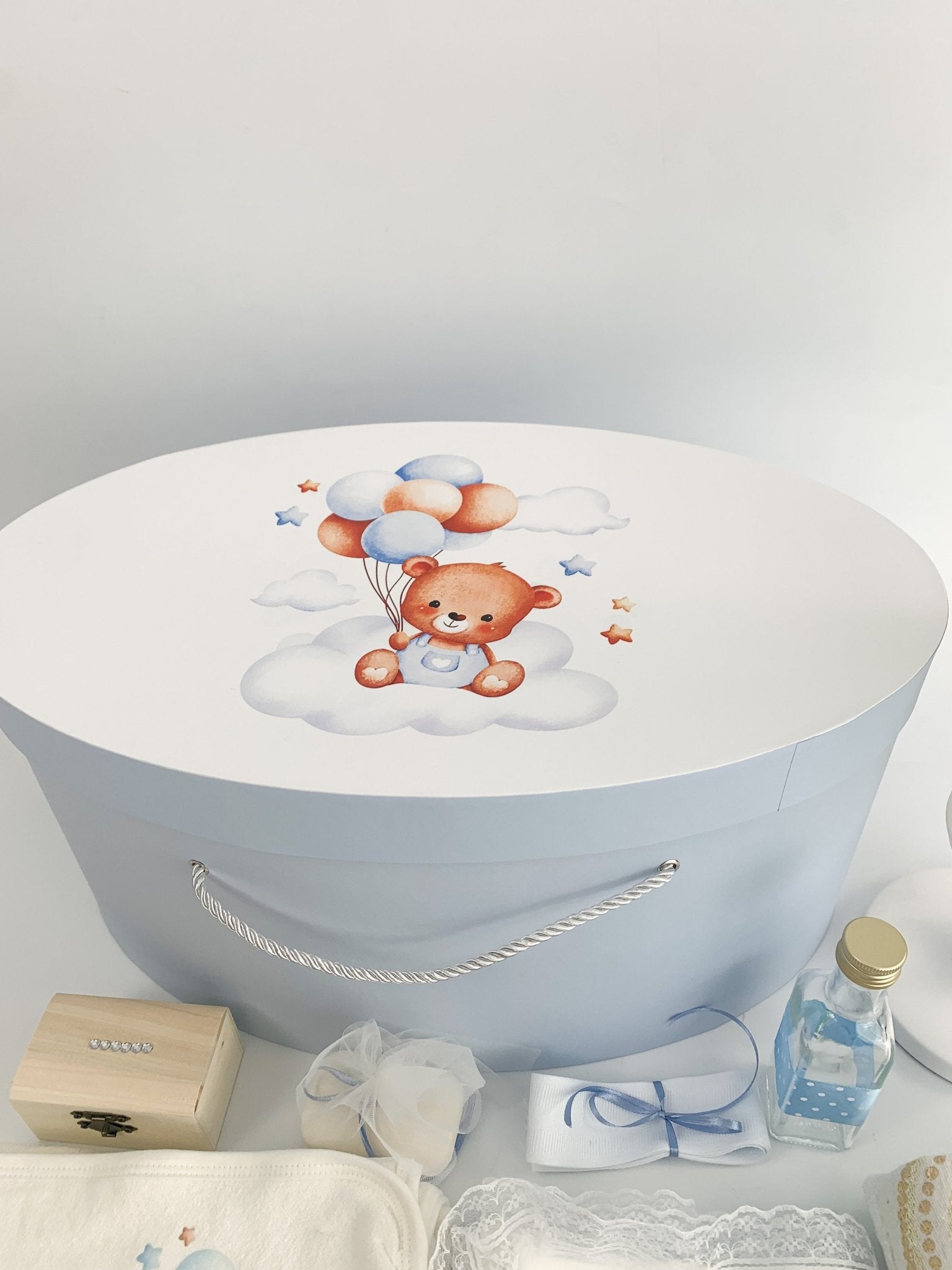 Trusou botez complet albastru cu ursulet cu baloane - Botez bebelusi