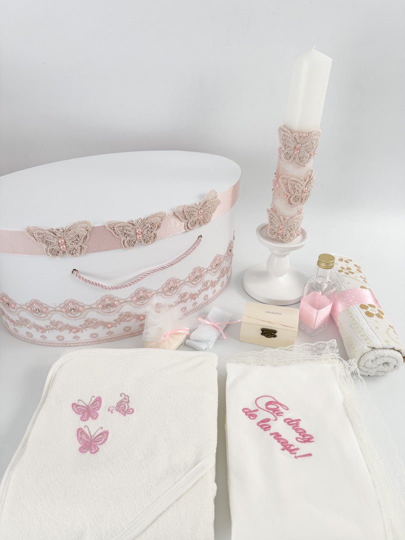 Trusou complet fetita roz cu fluturasi - Botez bebelusi