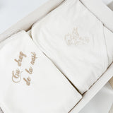 Trusou botez complet cu hainute si lumanare personalizata hand made - Silviu