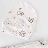 Set Hainute 5 Piese Bebelusi - Salopeta Alba, Paturica si Accesorii