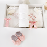 Trusou botez complet cu rochita eleganta si lumanare personalizata hand made - Anelys