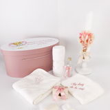 Trusou personalizat botez cu cufar, muselina si lumanare ceara naturala - Vivienne