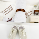 Trusou botez complet cu hainute si lumanare personalizata hand made - Alesio