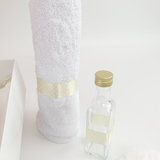 Trusou botez complet cu rochita eleganta si lumanare personalizata manual - Lena