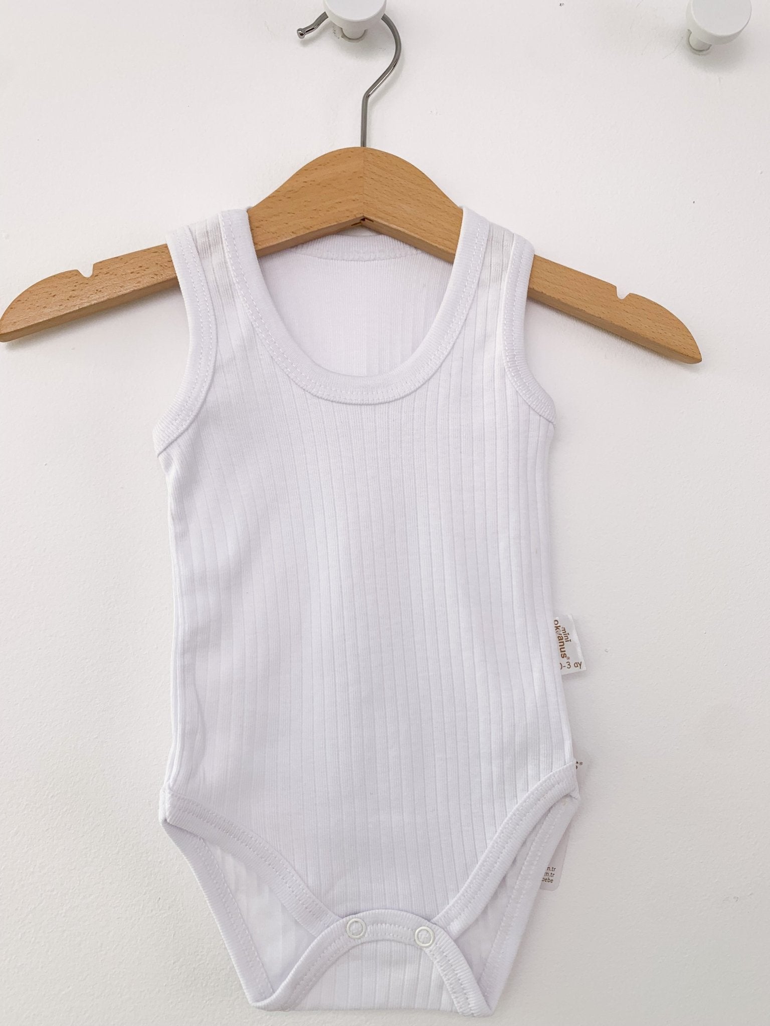 Body alb bebelus - Botez bebelusi