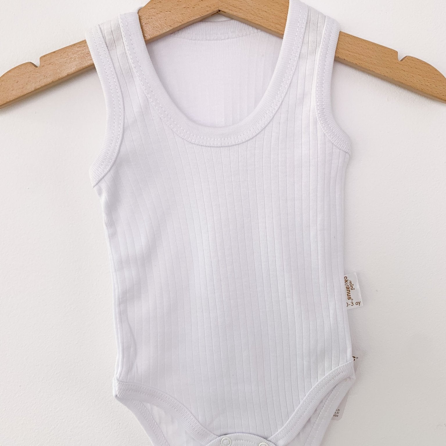 Body alb bebelus - Botez bebelusi