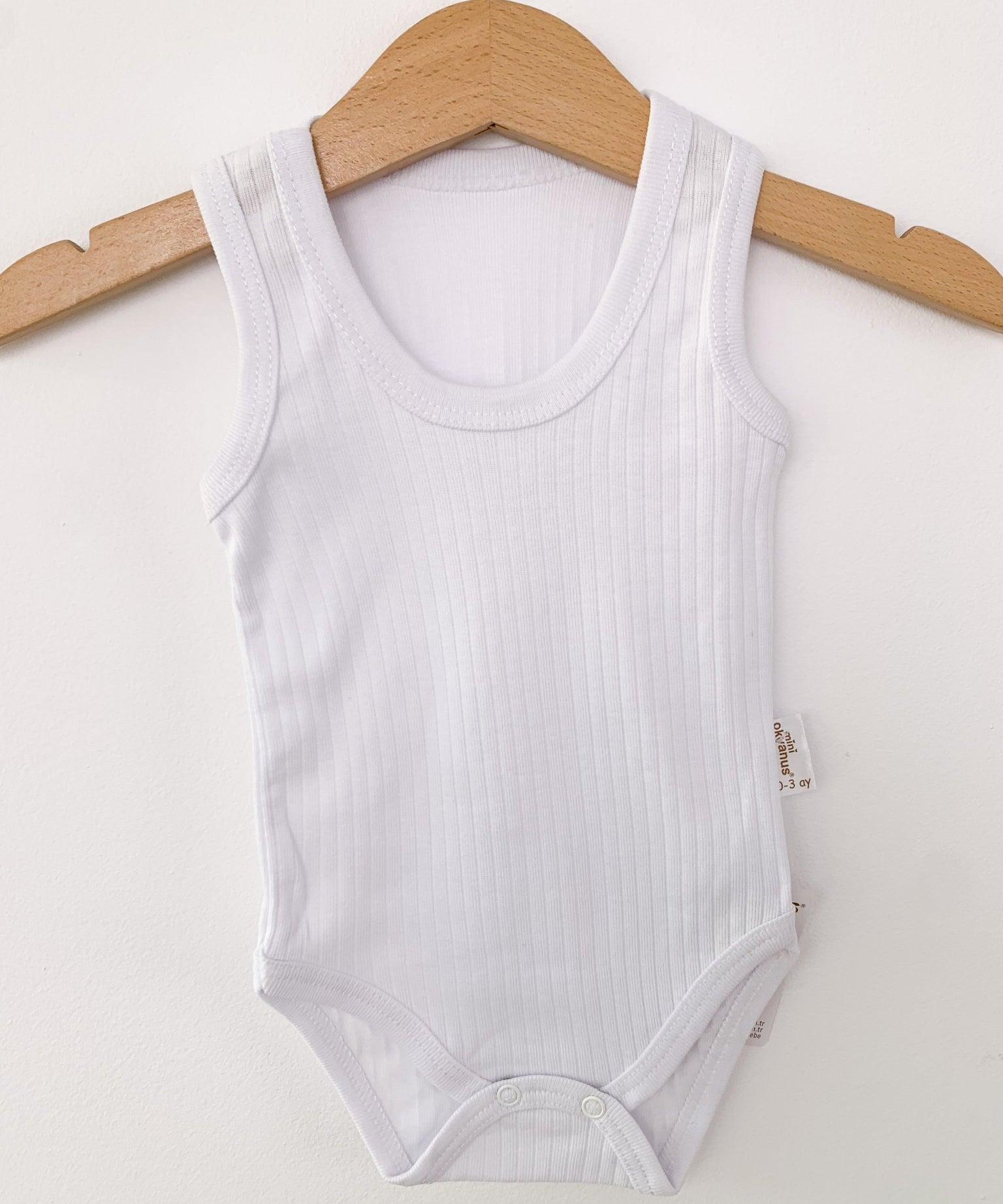 Body alb bebelus - Botez bebelusi