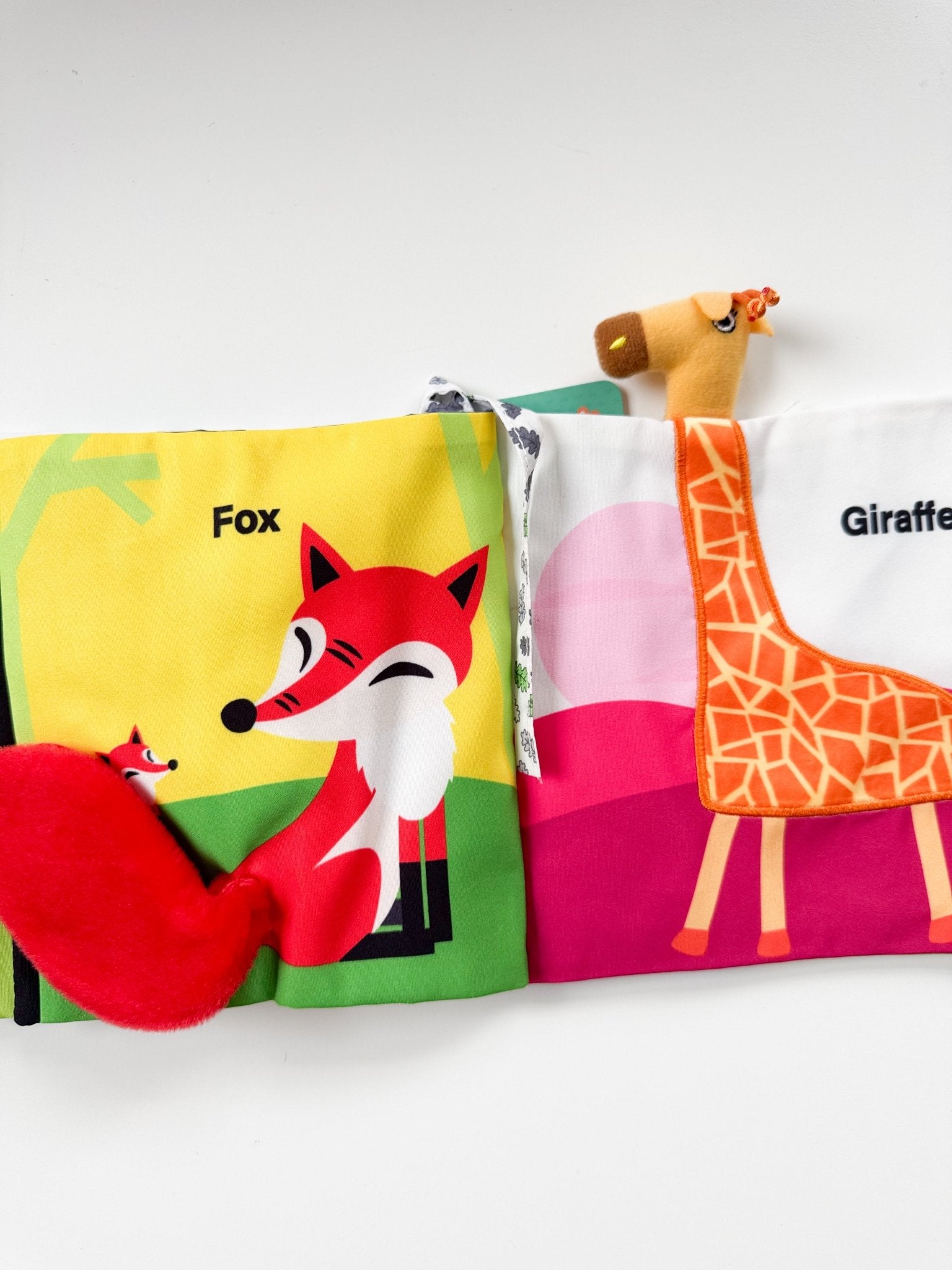 Carte bebe cu animale – Leu - Botez bebelusi