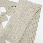 Compleu bebelus tricotat bej - 5 piese - Botez bebelusi