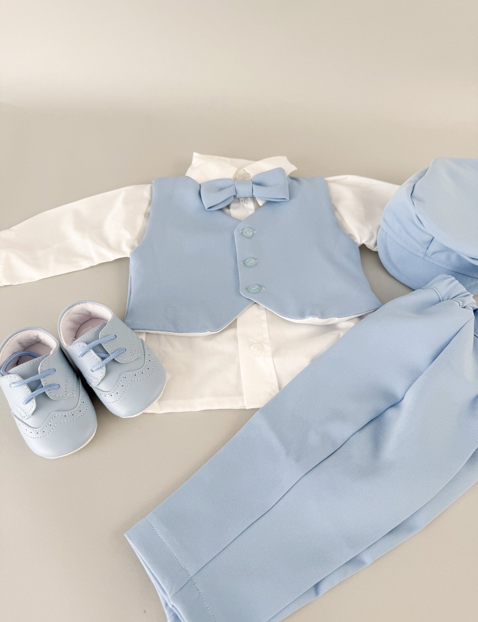 Costum botez bleo baiat Aurelian cu încălțăminte - Botez bebelusi