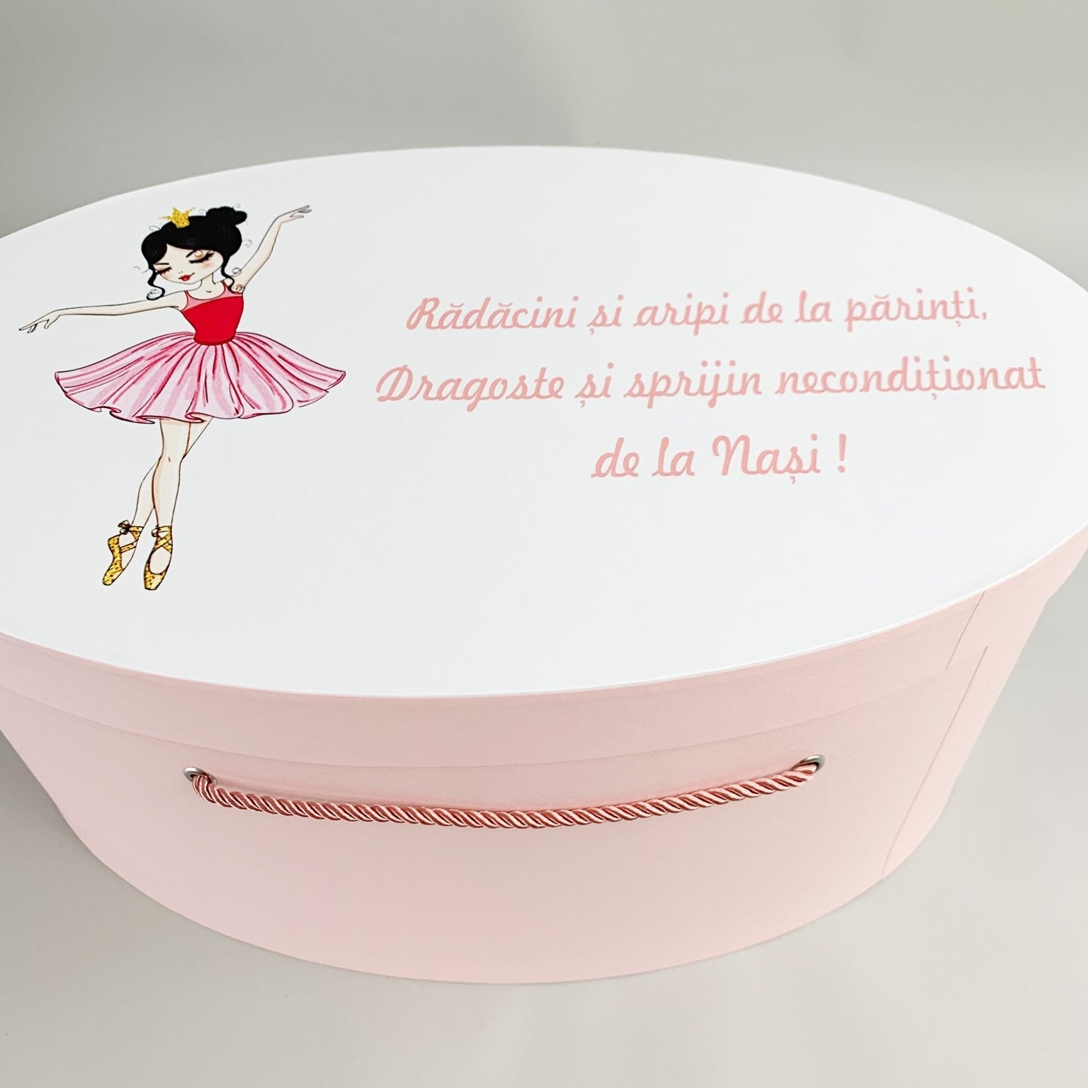 Cufar roz pal cu fetita dansatoare - Botez bebelusi