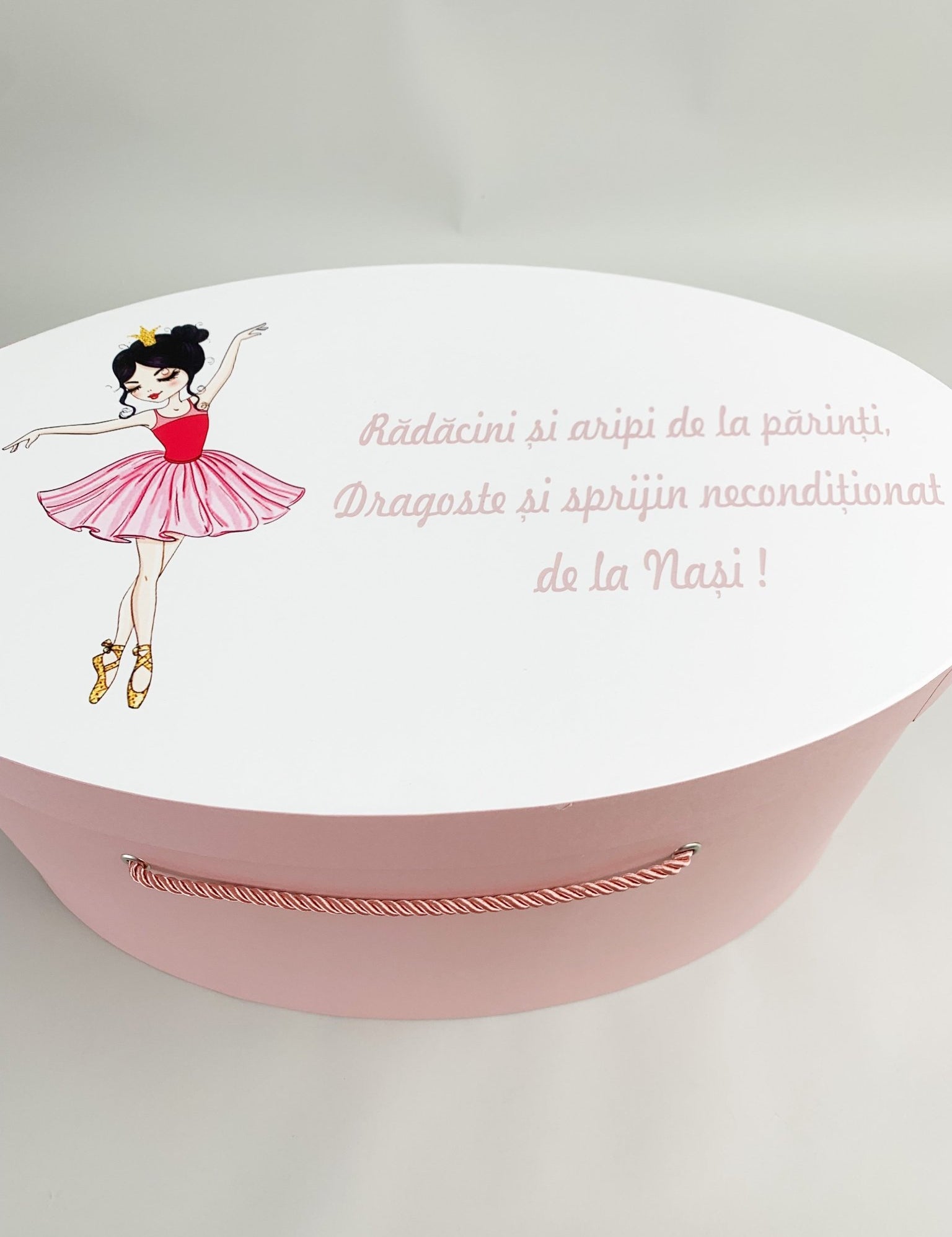 Cufar roz pudra cu fetita dansatoare - Botez bebelusi