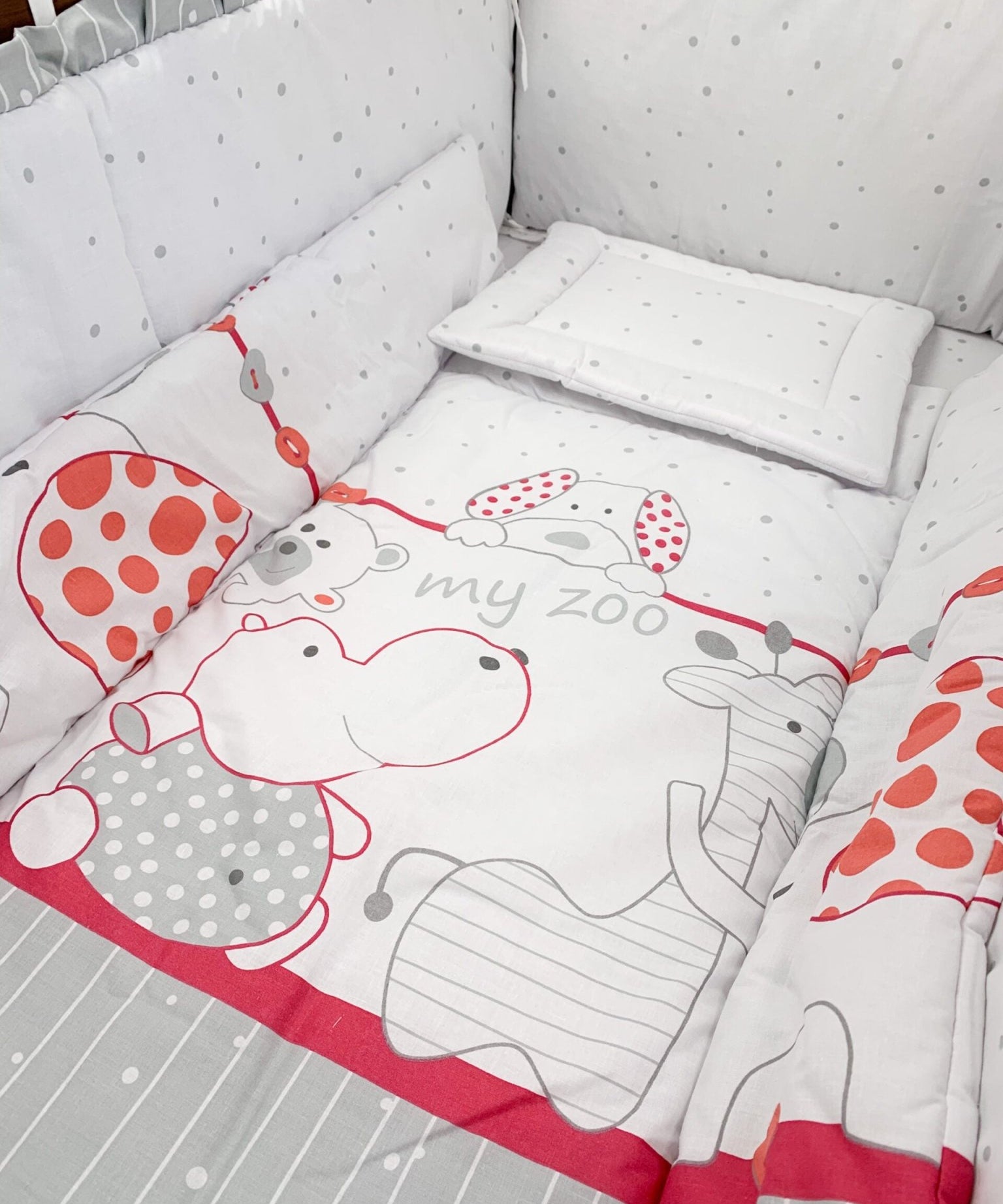 Lenjerie patut bebe girafa rosie - Botez bebelusi