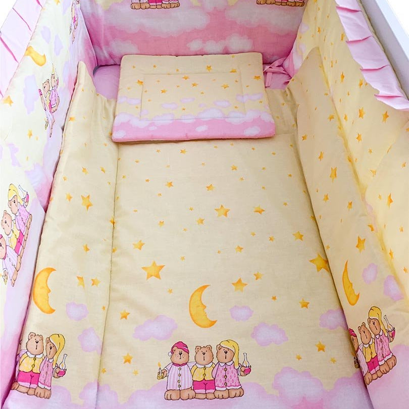 Lenjerie patut Ursuletii prietenosi - Botez bebelusi