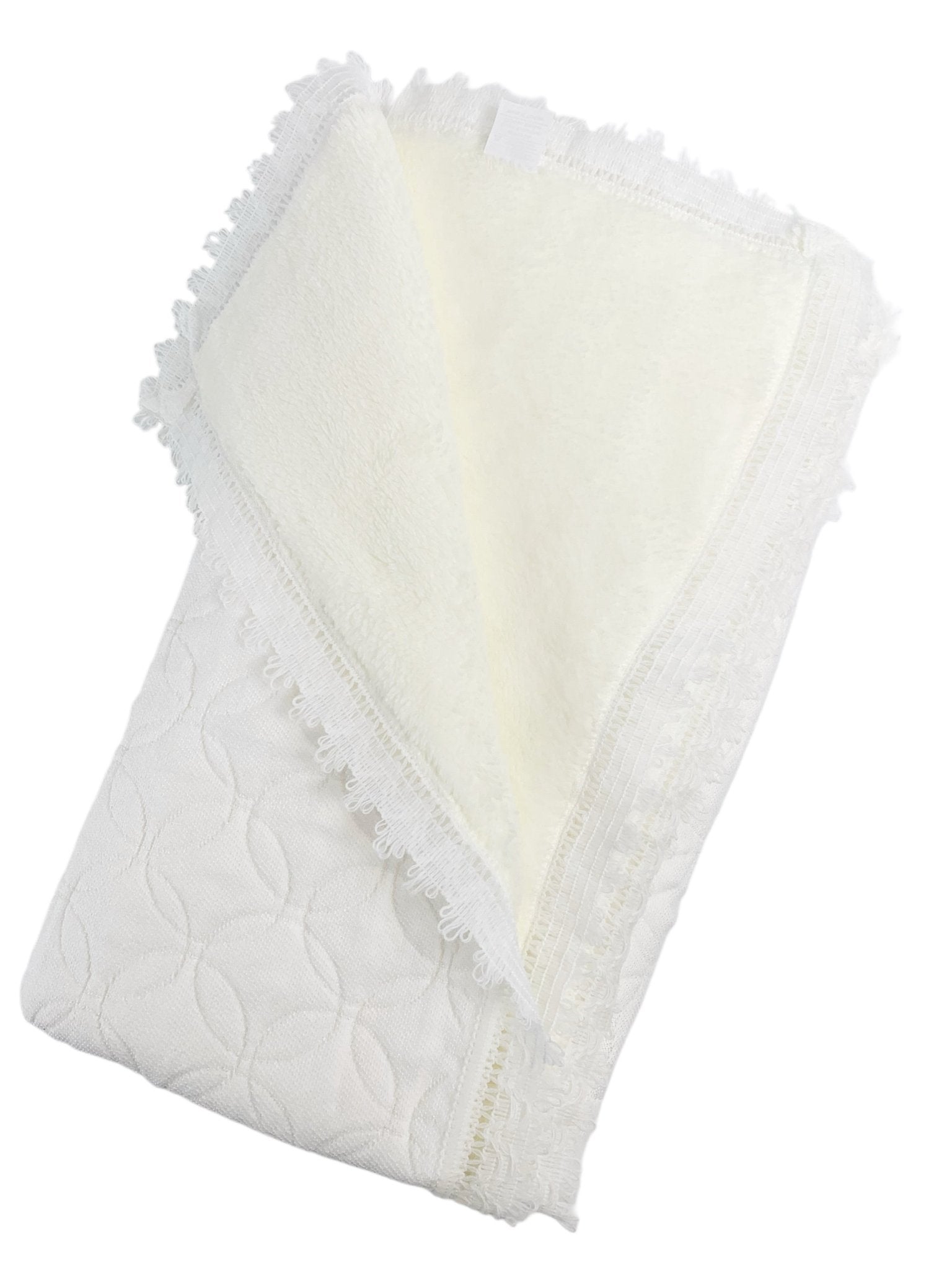 Patura bebelusi groasa - alba cu franjuri - Botez bebelusi