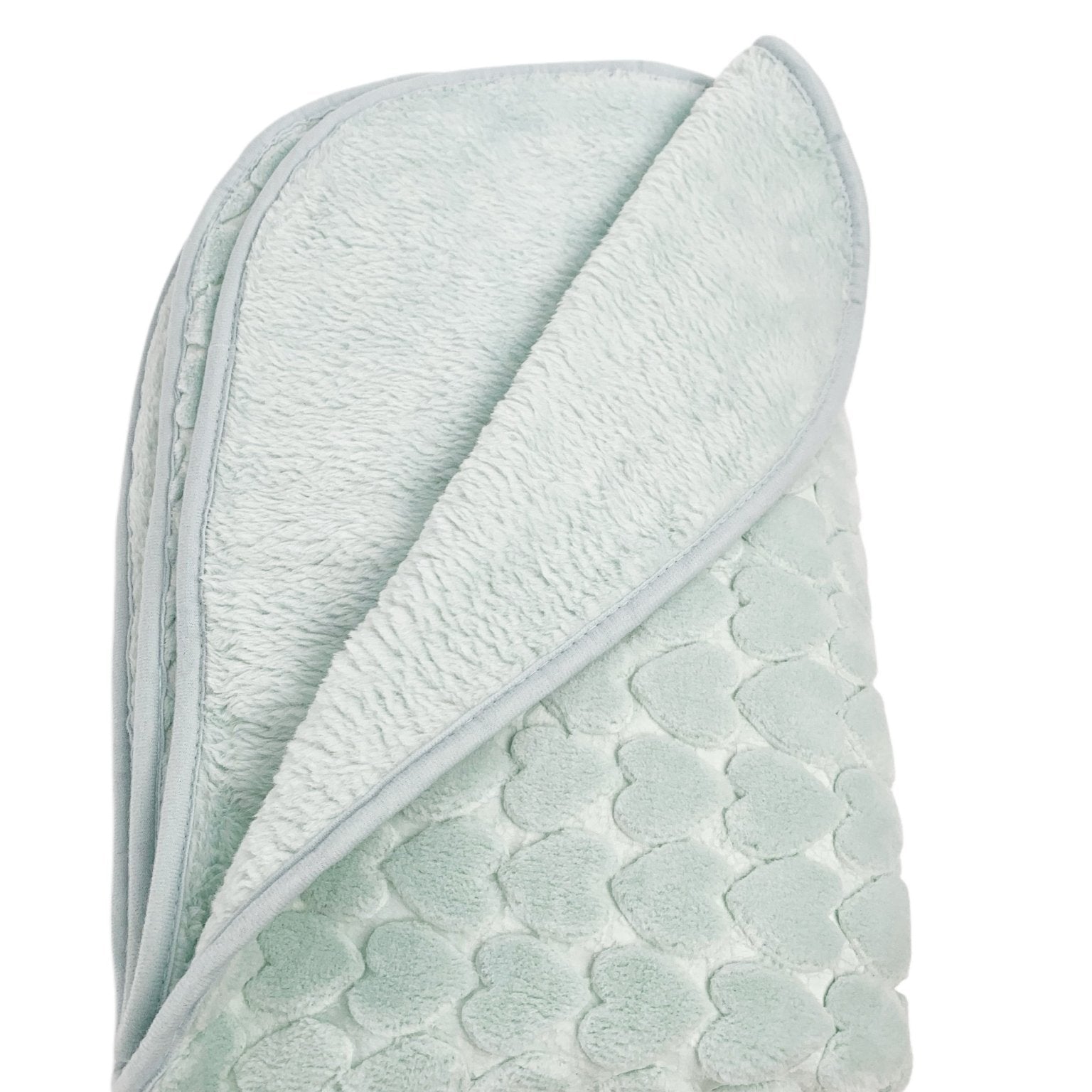 Patura bebelusi pufoasa cu inimioare - verde - Botez bebelusi