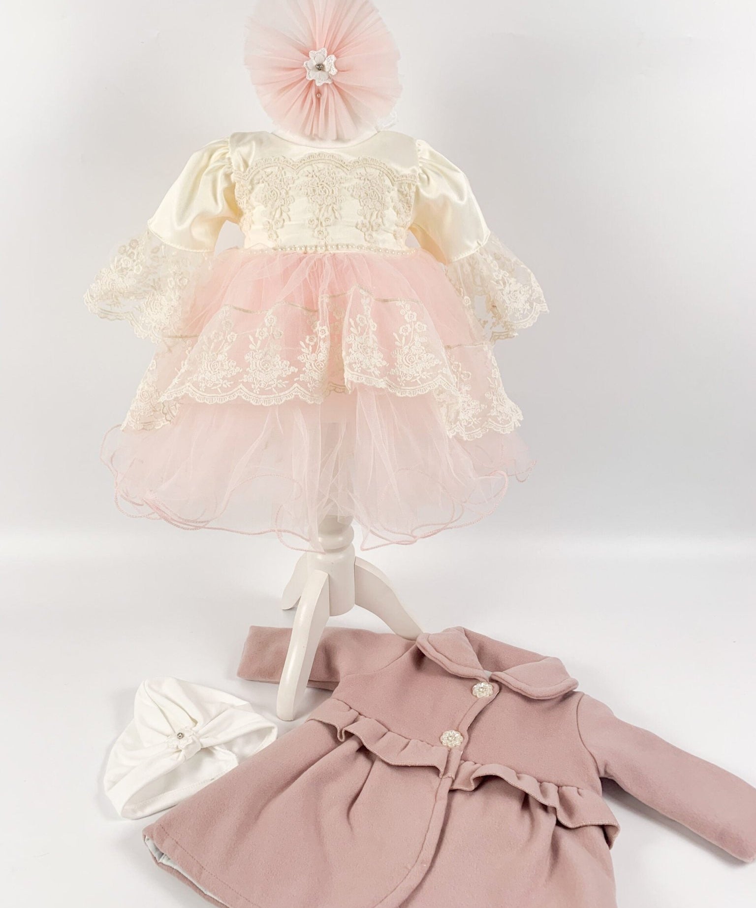 Rochie botez cu trena din dantela Rodica - Botez bebelusi