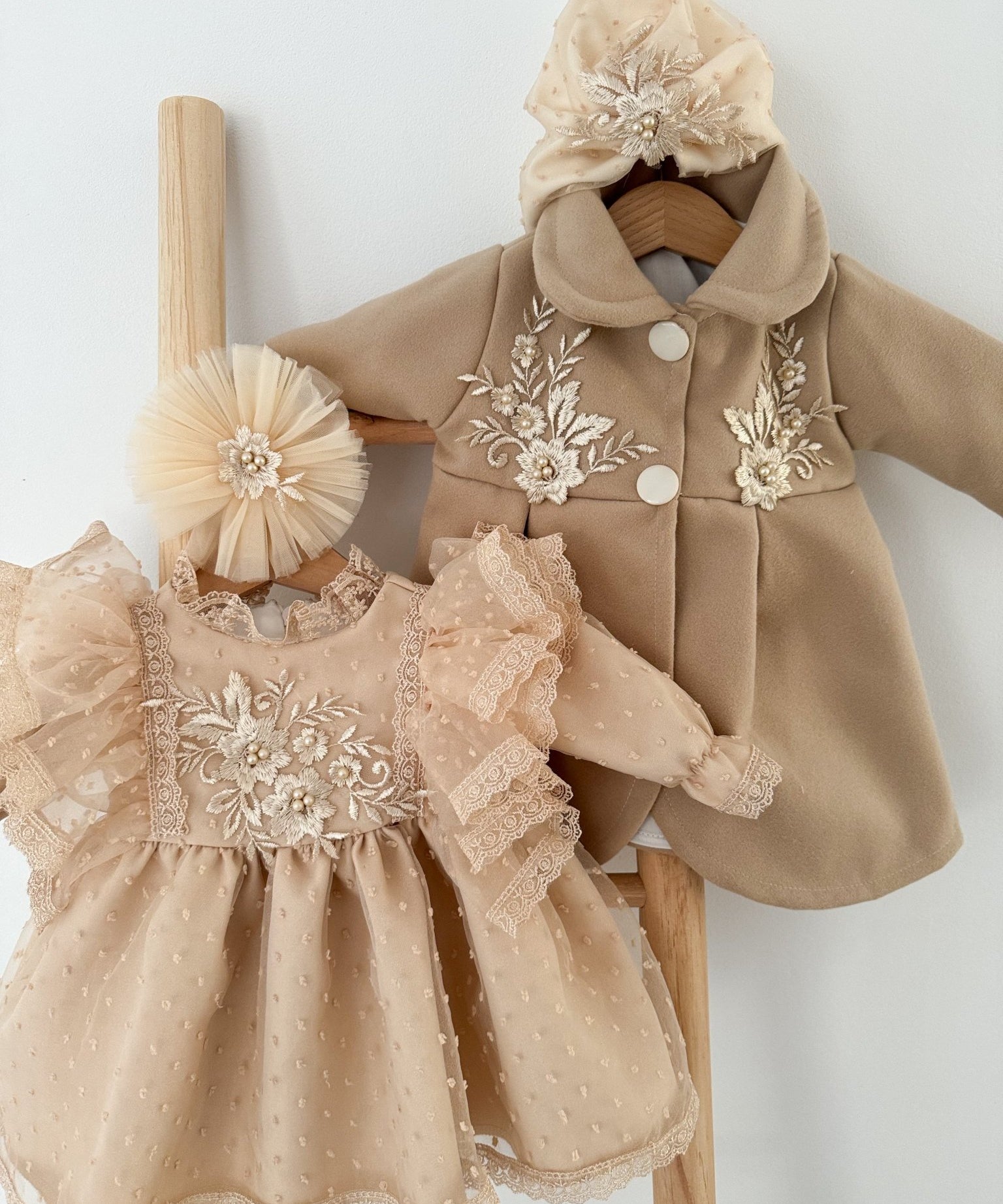 Rochie botez fetita maro Margot - Botez bebelusi