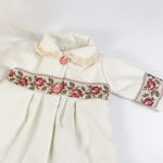 Rochie pentru botez Sorina, brau cu trandafiri - Botez bebelusi