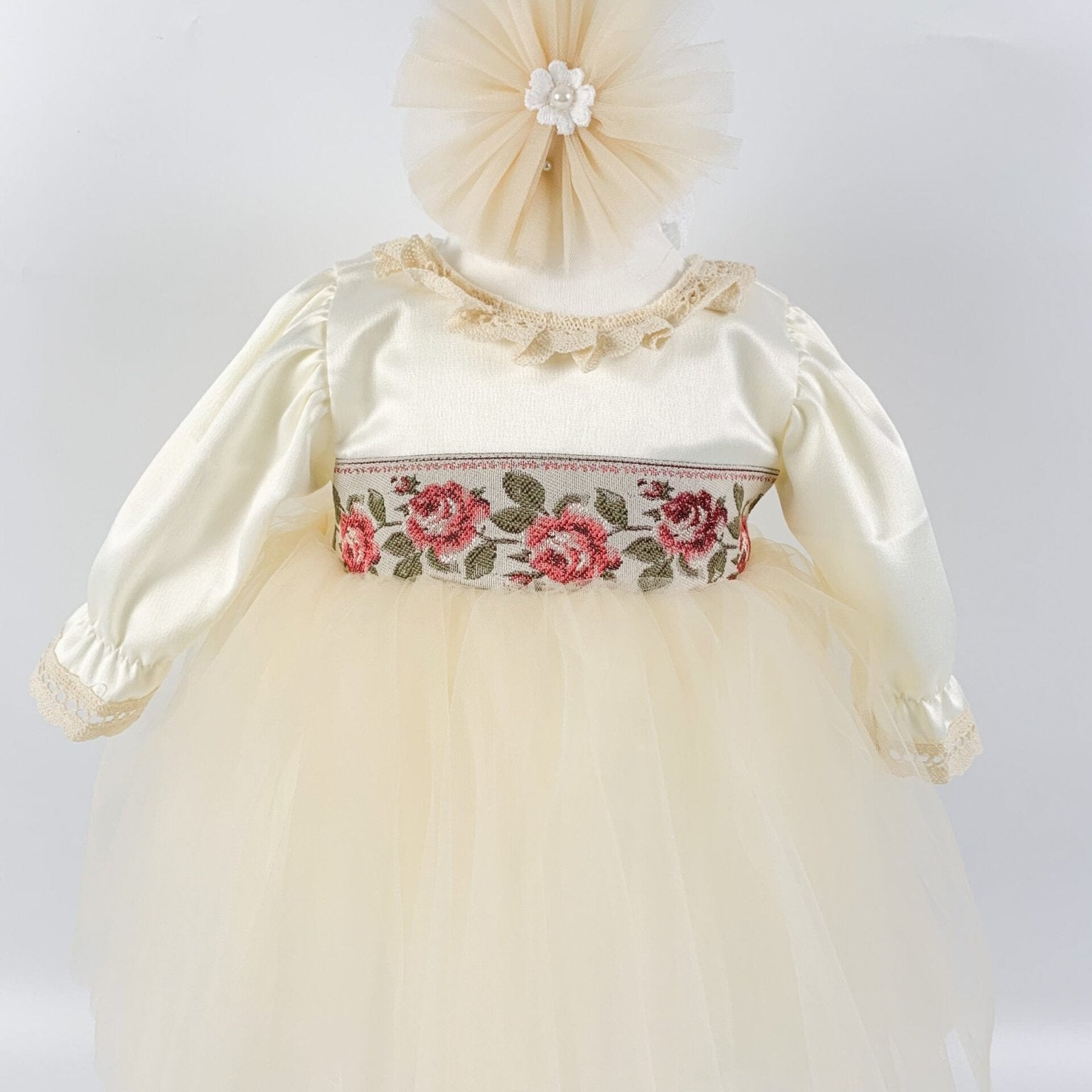 Rochie pentru botez Sorina, brau cu trandafiri - Botez bebelusi