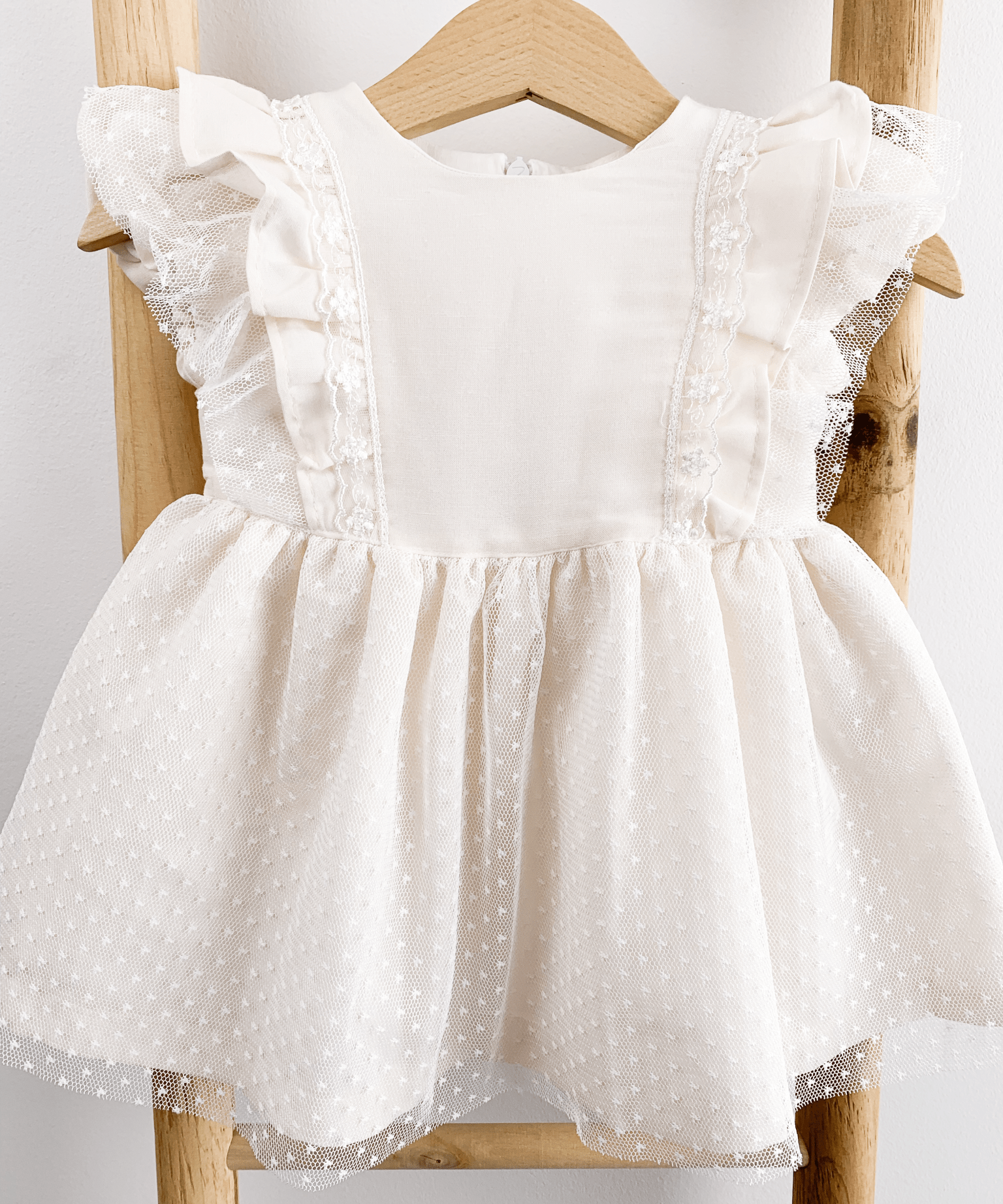 Rochita Bebelusi Ivory din Tul cu Dantela Model de Ocazie - Katinca - Botez bebelusi