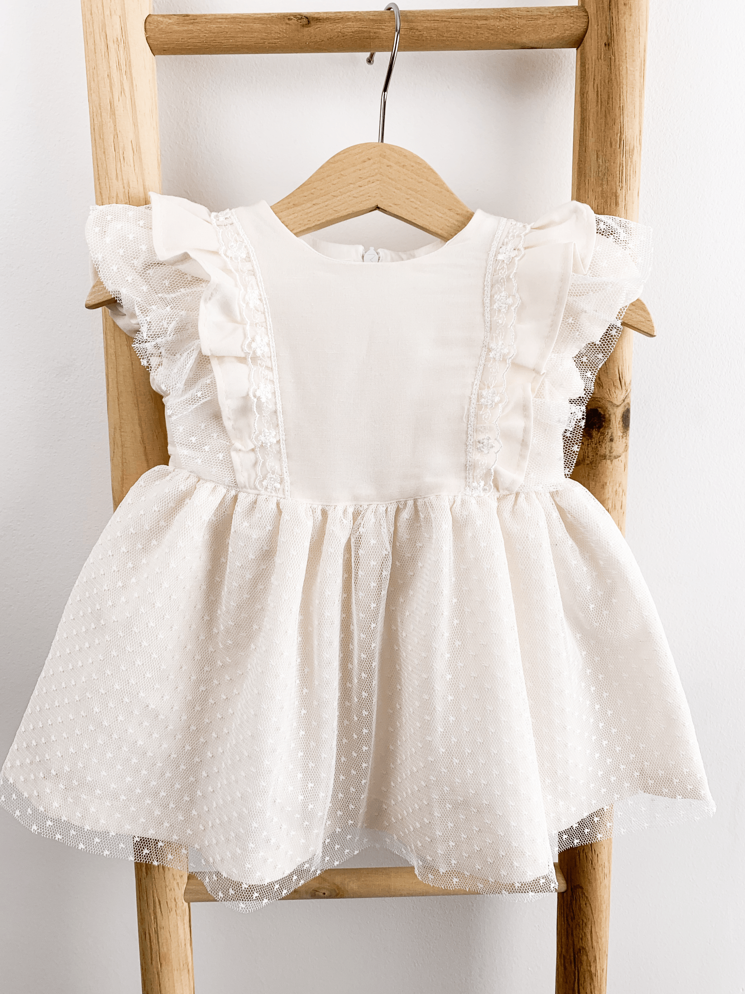 Rochita Bebelusi Ivory din Tul cu Dantela Model de Ocazie - Katinca - Botez bebelusi