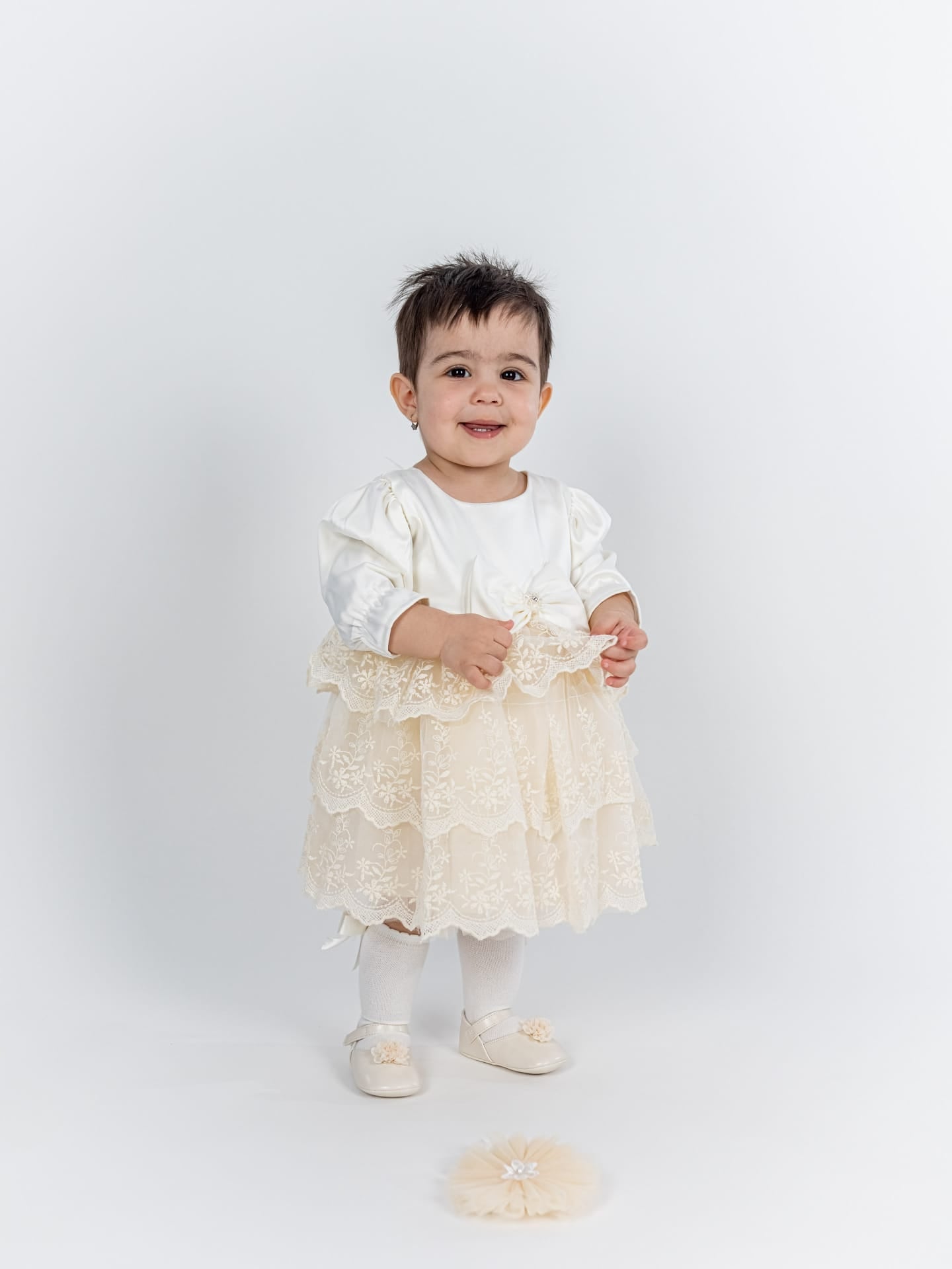 Rochita Botez Ivoire cu Bolero Dantelat, Turban si Bentita Eleganta - Denise - Botez bebelusi