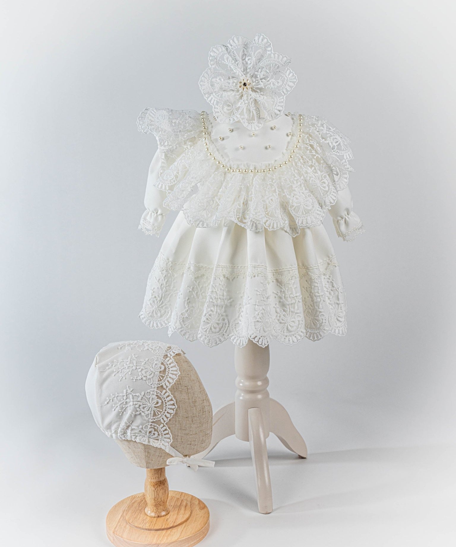 Rochita Eleganta Ivory cu Dantela si Perle - Giulia - Botez bebelusi