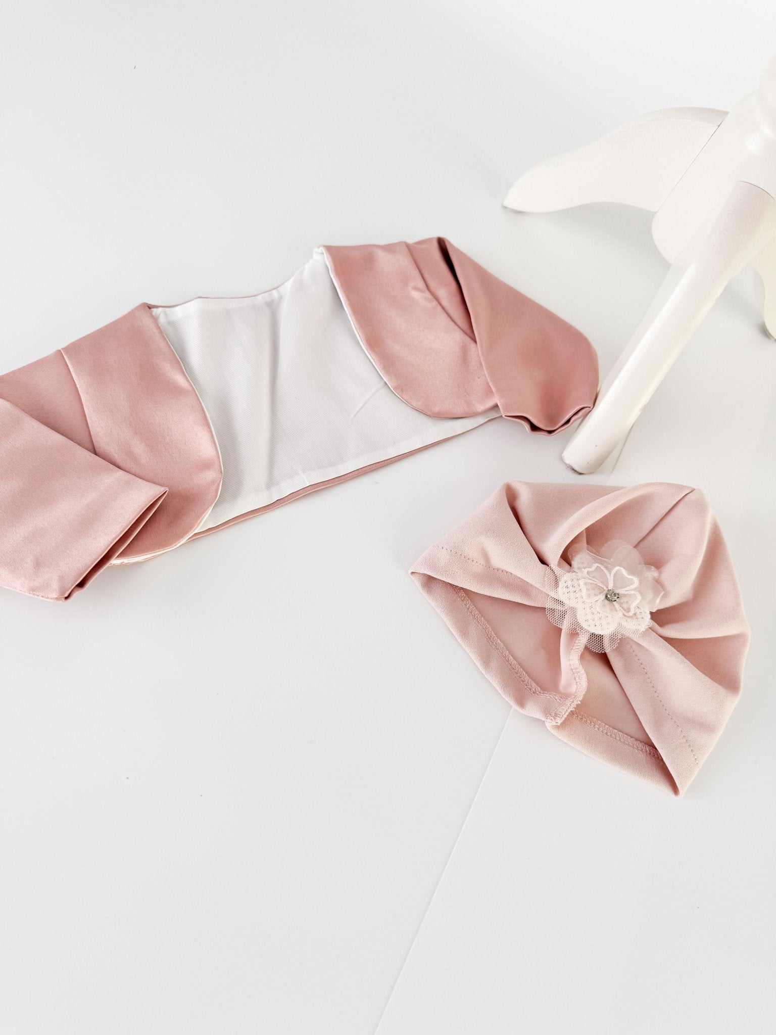 Rochita eleganta pentru bebelusi cu bentita, turban si bolero confortabil - Eduarda - Botez bebelusi