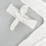 Salopeta fetite alba buchetel de flori - 2 piese - Botez bebelusi