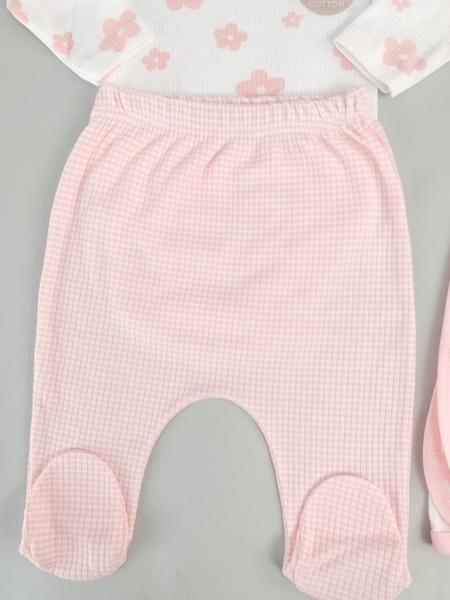 Salopeta fetite alba cu paturica - 4 piese - Botez bebelusi