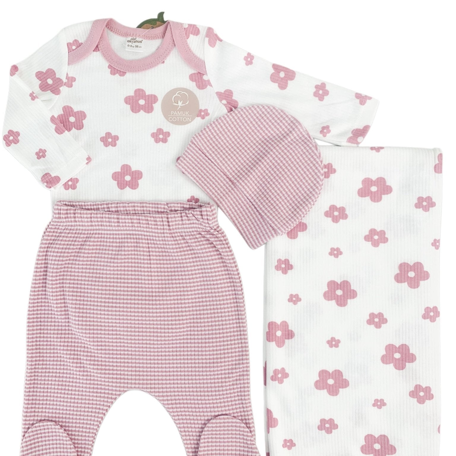 Salopeta fetite cu paturica si caciulita - 4 piese - Botez bebelusi