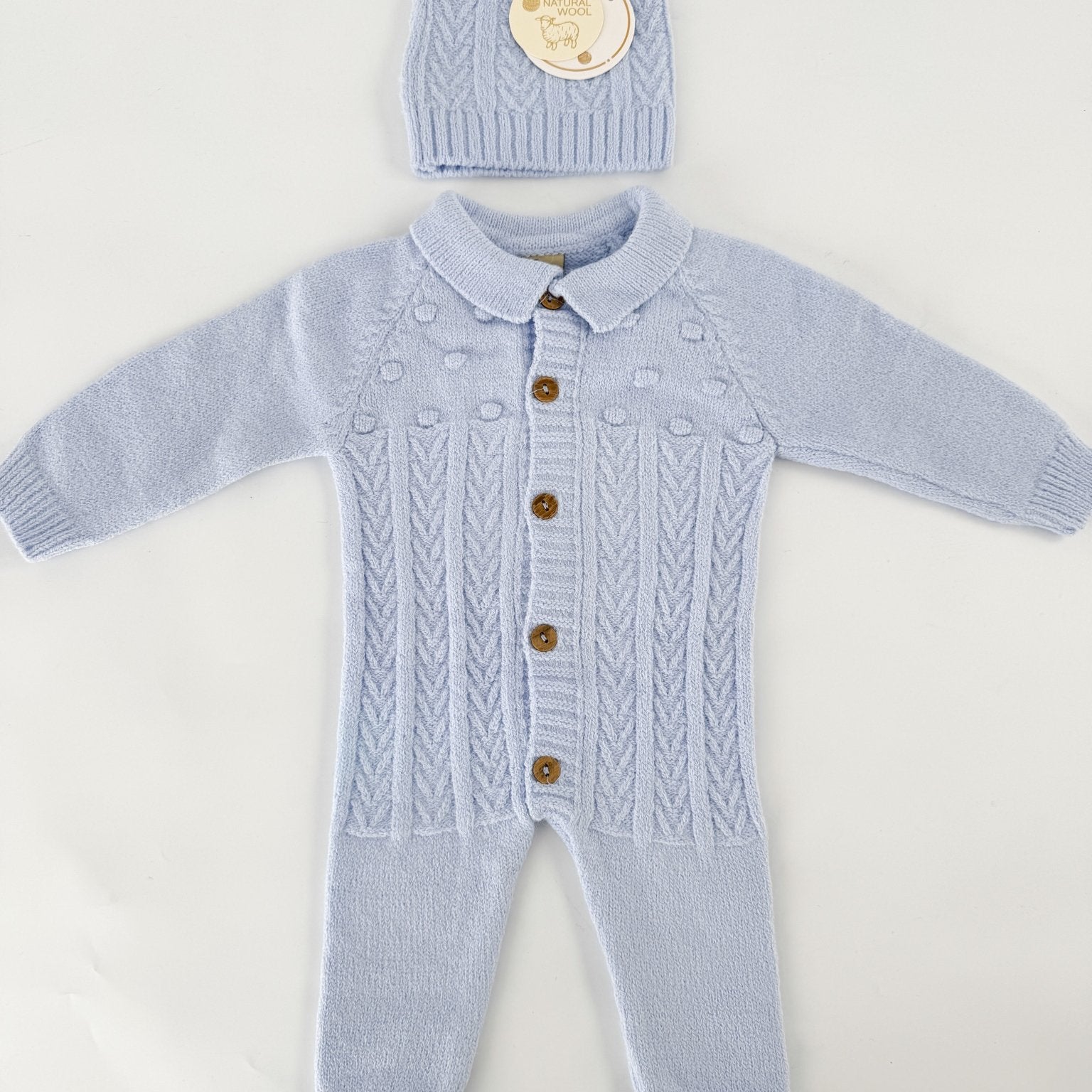 Salopeta tricotata baiat albastra cu caciulita - Botez bebelusi