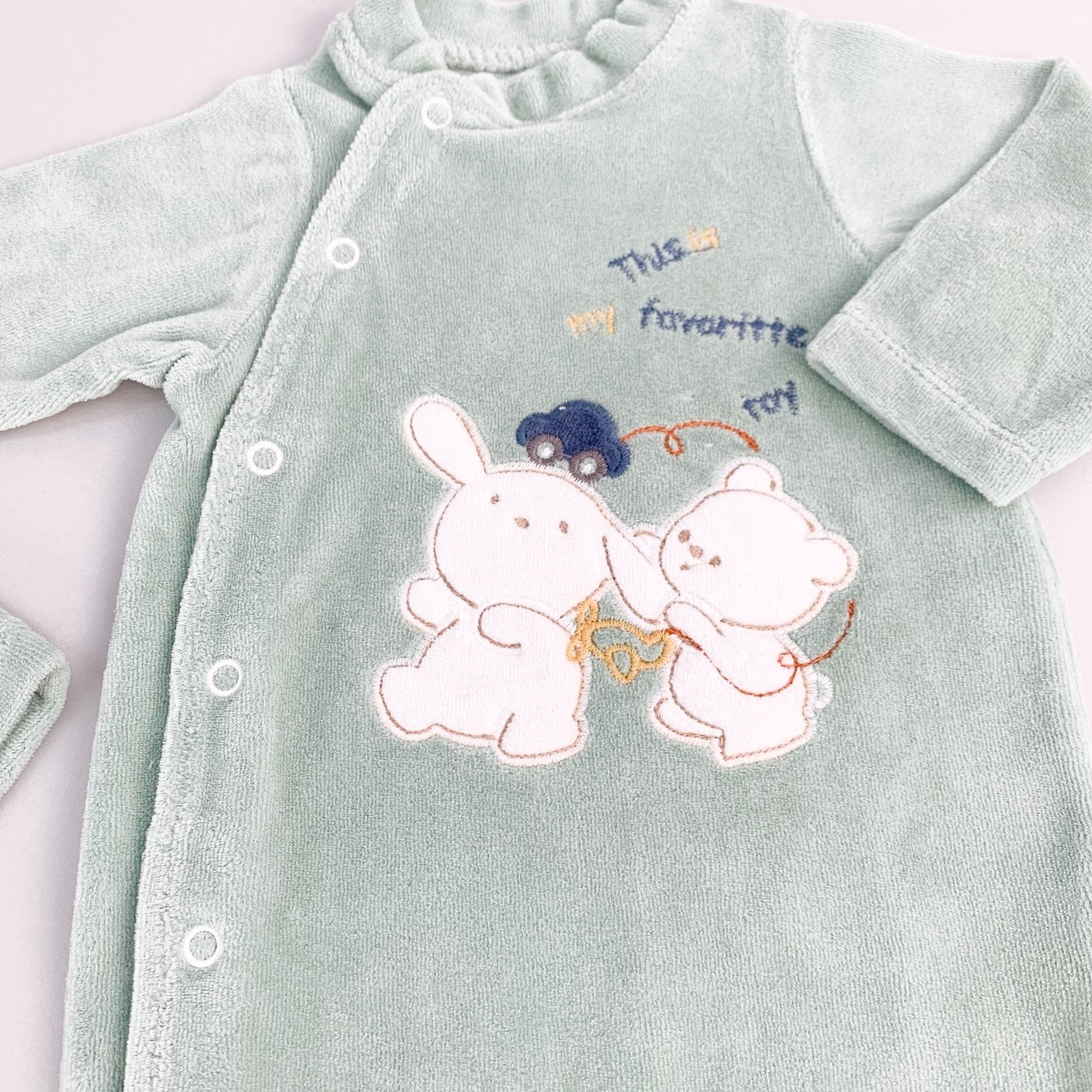 Salopeta verde pufoasa baiat cu ursulet si iepuras - Botez bebelusi