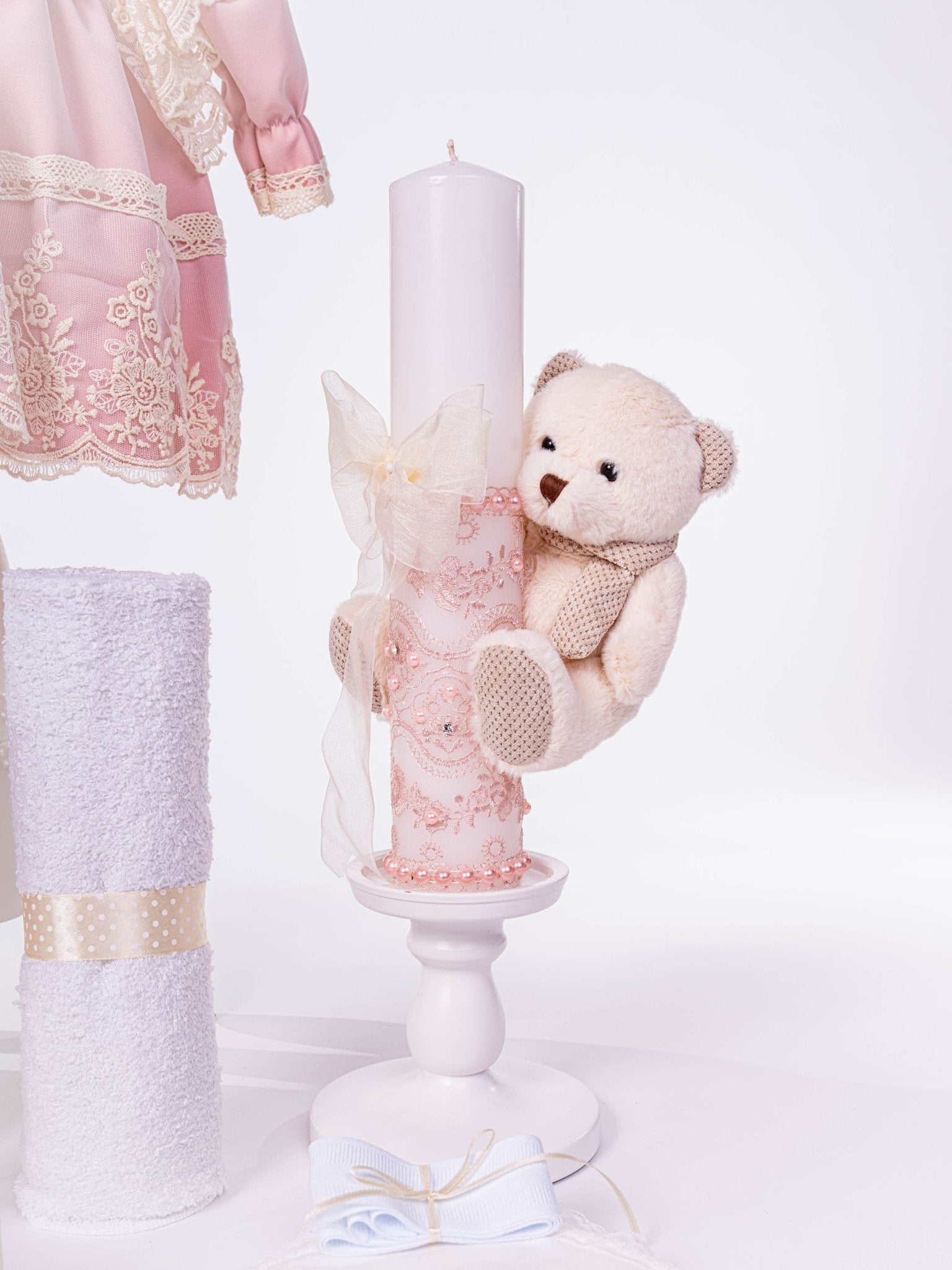 Set Botez Bebelusi cu Rochita, Cufar Depozitare si Trusou Hand - Made - Rosalia - Botez bebelusi
