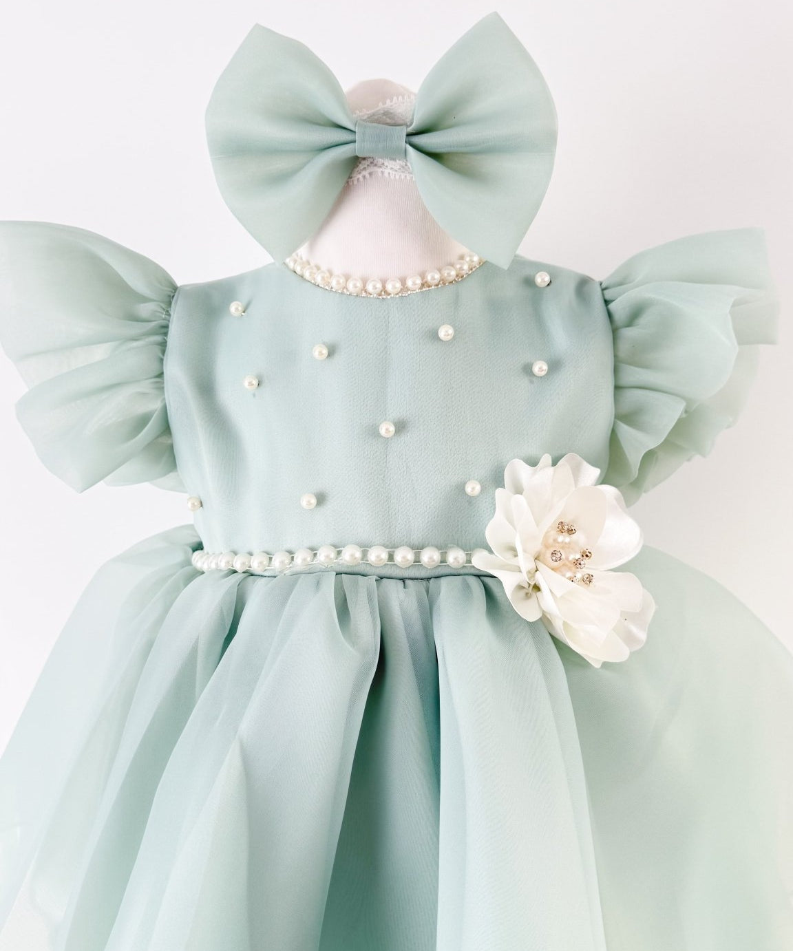 Set Botez Bebelusi cu Rochita Eleganta si Trusou Hand - Made - Alya - Botez bebelusi