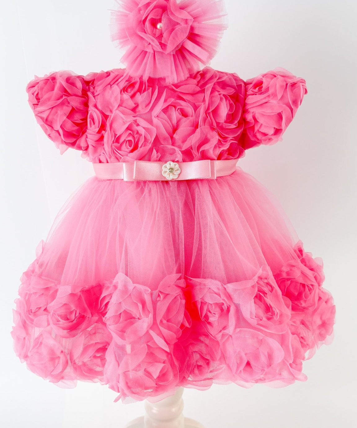 Set Botez Bebelusi cu Rochita Eleganta si Trusou Hand - Made - Leonor - Botez bebelusi