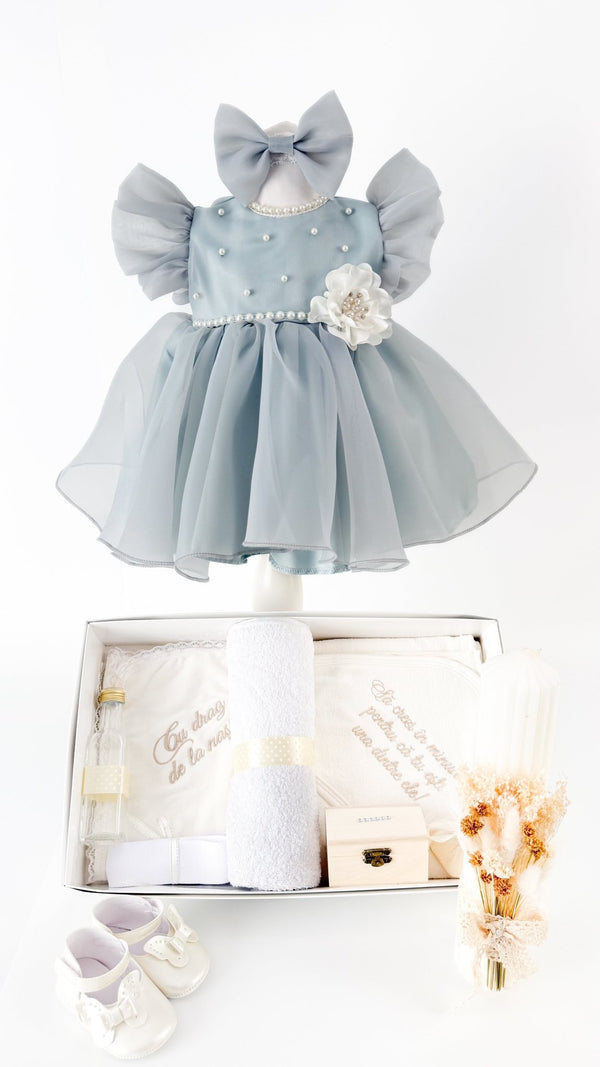Set Botez Bebelusi cu Rochita Eleganta si Trusou Hand - Made - Madalena - Botez bebelusi