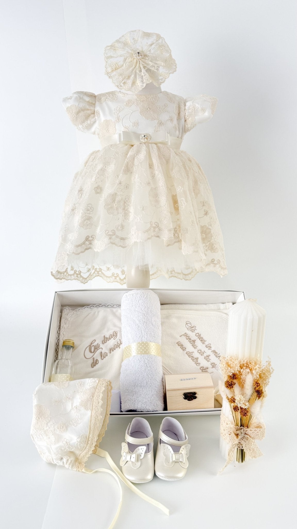 Set botez complet cu rochita, trusou hand made si lumanare personalizata - Filipa - Botez bebelusi