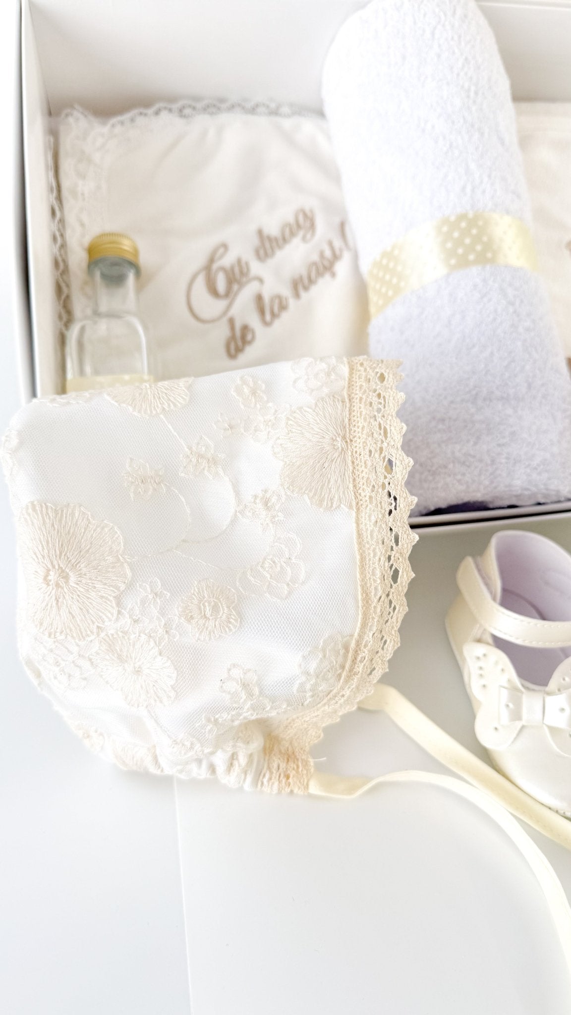 Set botez complet cu rochita, trusou hand made si lumanare personalizata - Filipa - Botez bebelusi