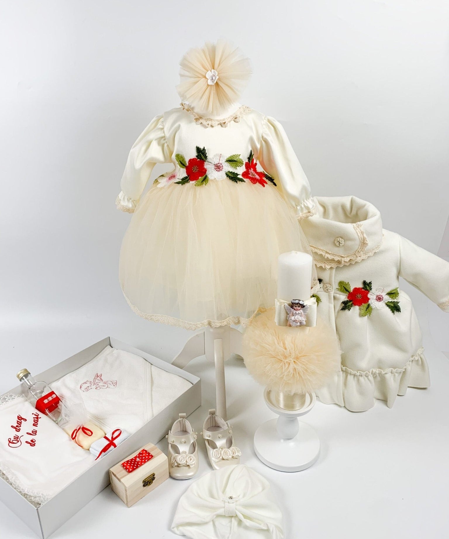 Set botez fetita cu flori Fifi - Botez bebelusi