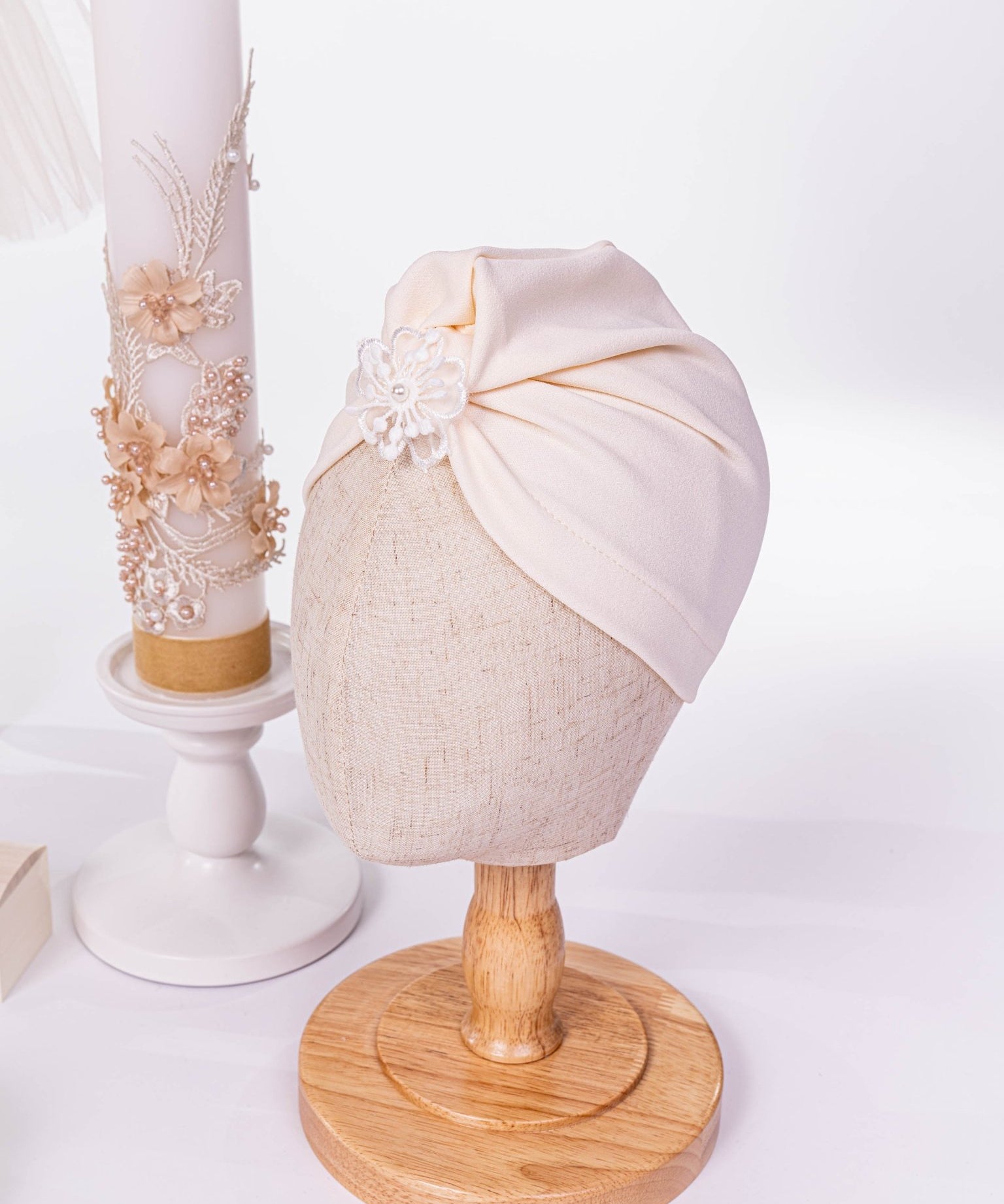 Set Complet Botez Bebelusi cu Rochita, Trusou si Lumanare - Letizia - Botez bebelusi