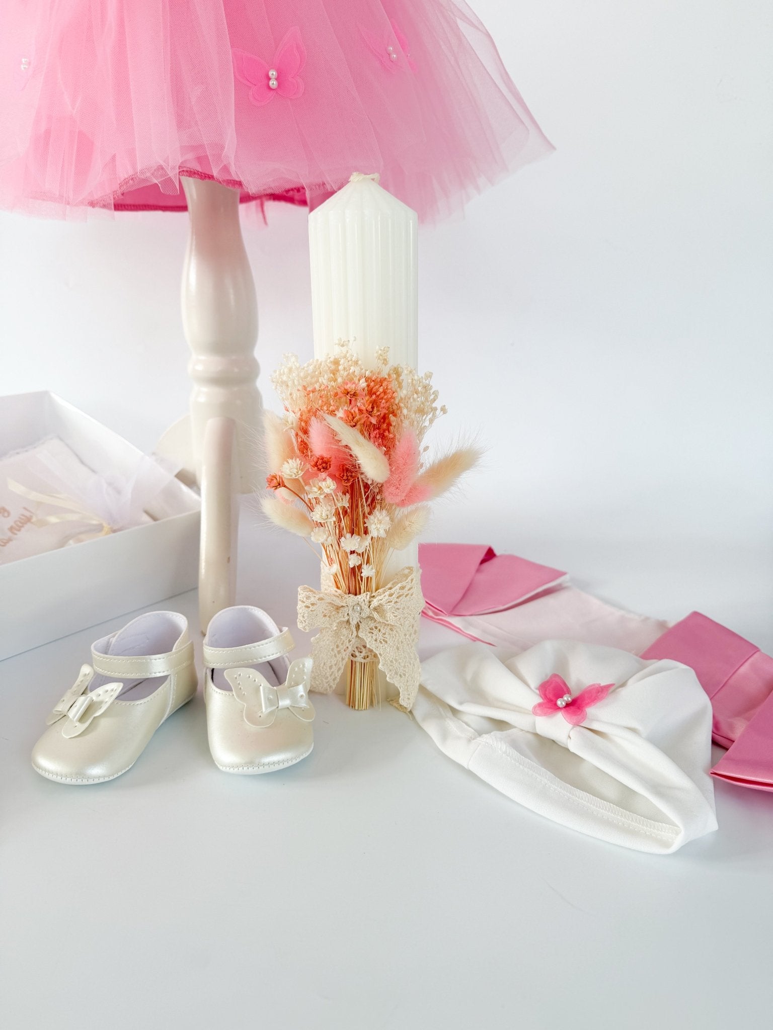Set Complet Ceremonie Bebelusi cu Rochita Vaporoasa si Trusou Lucrat Manual - Cici - Botez bebelusi