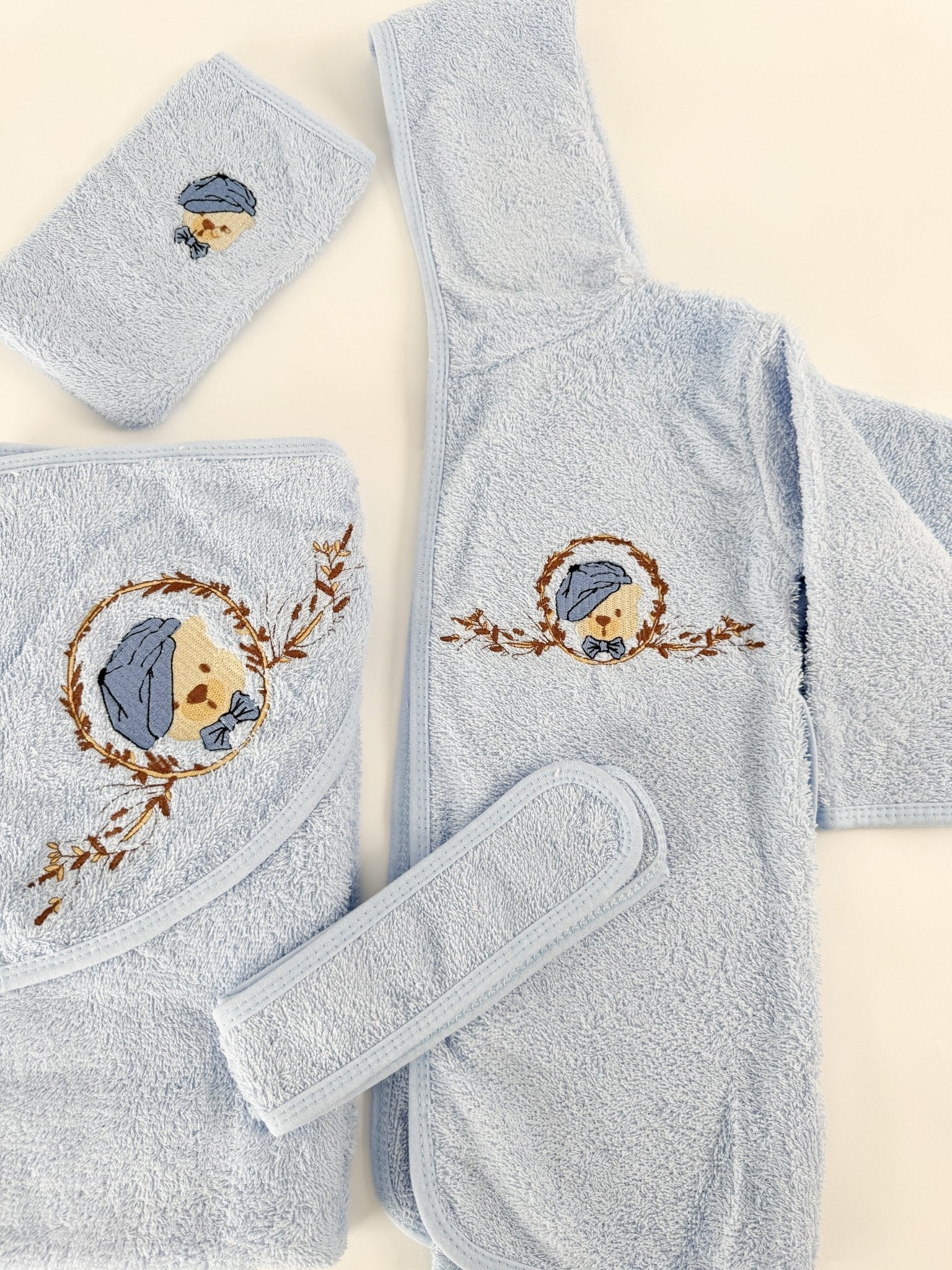 Set pufos baie baiat - albastru cu ursulet - Botez bebelusi
