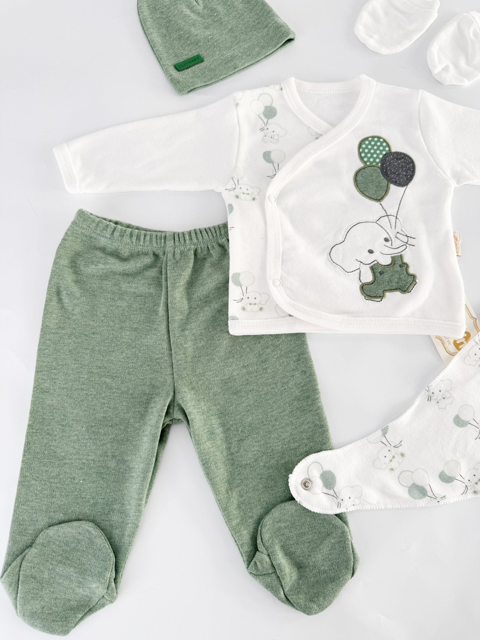 Set salopeta verde cu elefantei - Botez bebelusi