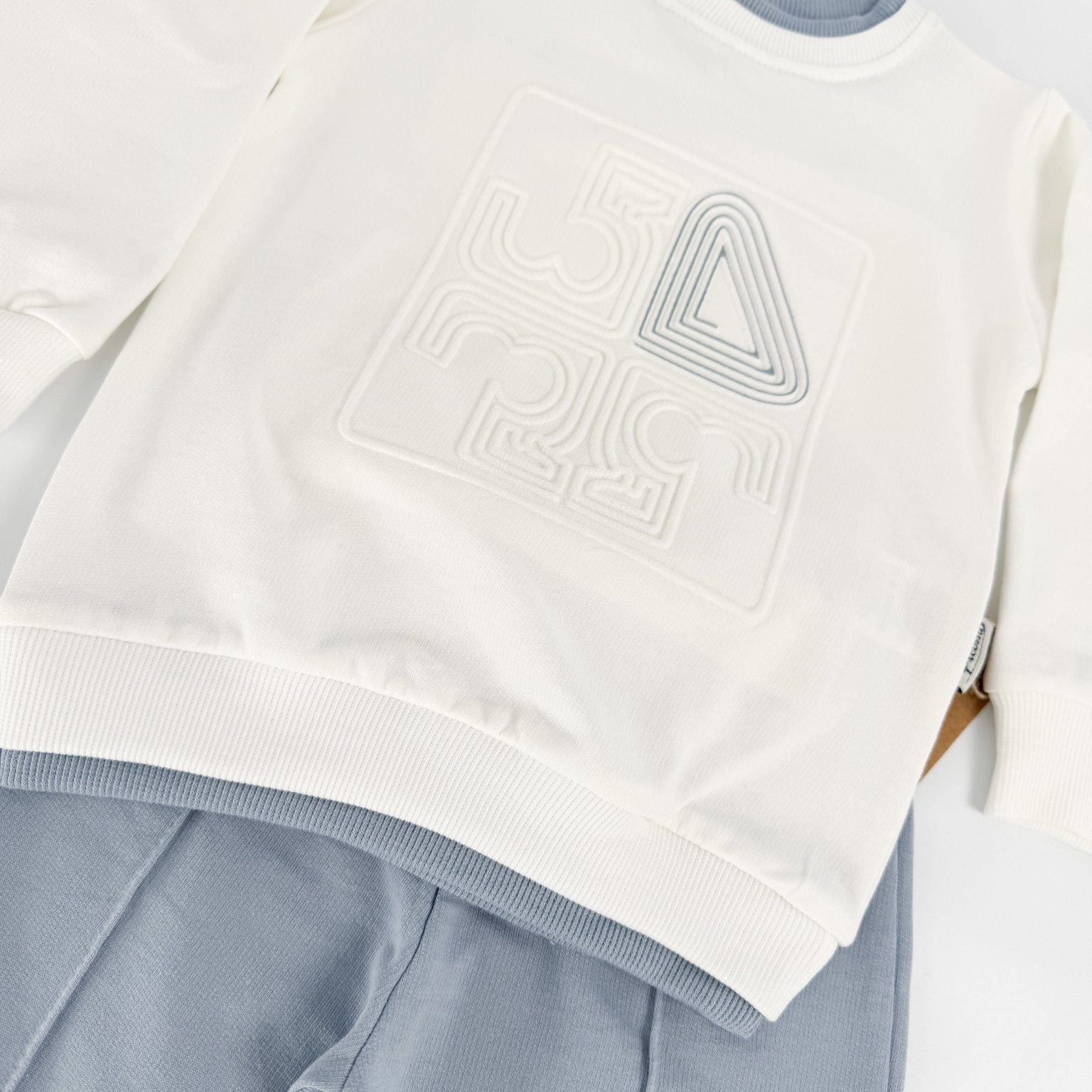 Trening baiat albastru cu alb - Botez bebelusi