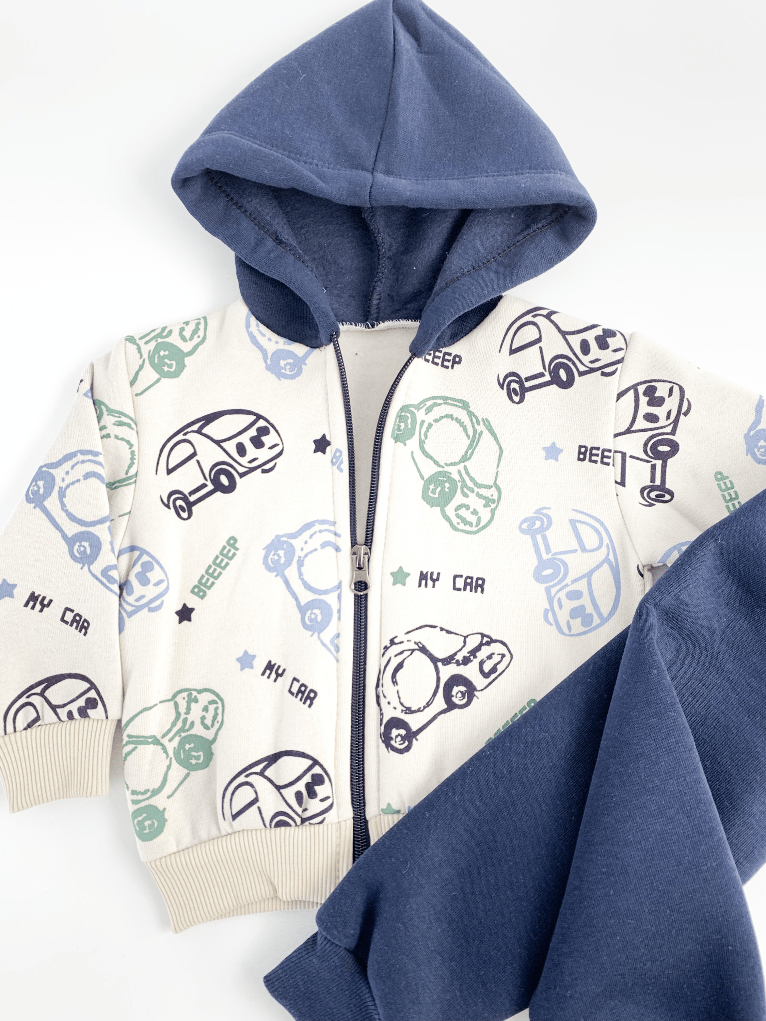 Trening copii gros bleumarin cu masinute - 2 piese - Botez bebelusi