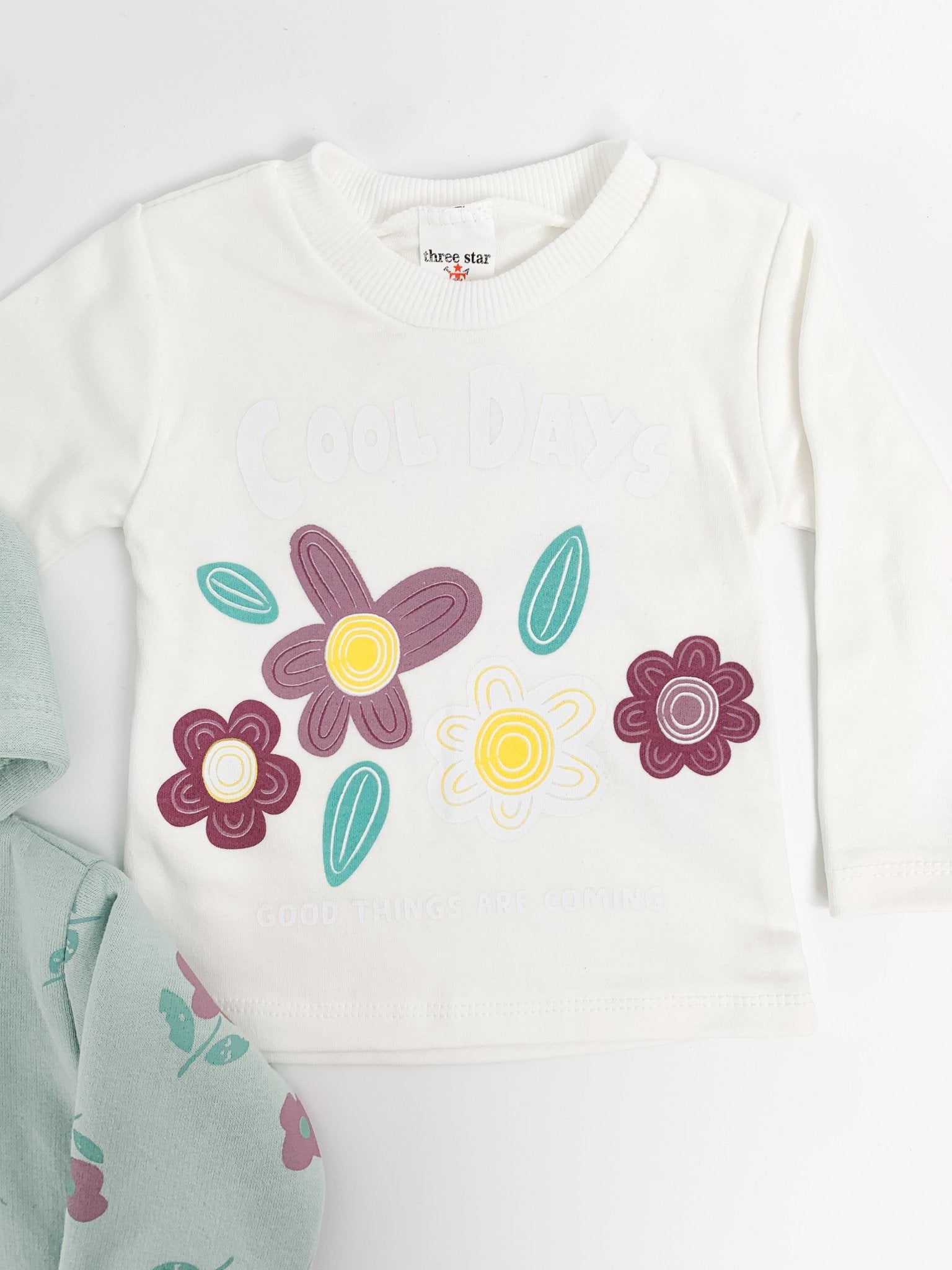 Trening Ecaterina fete 3 piese - verde cu roz - Botez bebelusi